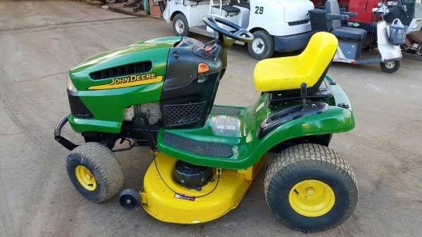 รถตัดหญ้า John deere 20แรงม้า มือสองจากนอก