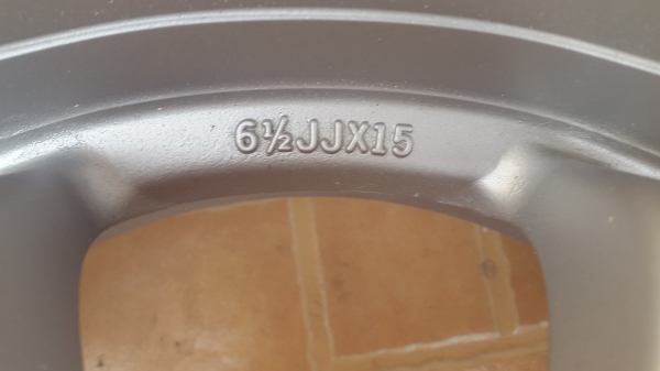 แม็ก 15x6.5 4/100 4/114