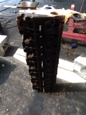 ขายฝาสูบ komatsu pc 120-3