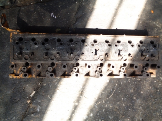 ขายฝาสูบ komatsu pc 120-3 ขายฝาสูบ komatsu pc 120-3