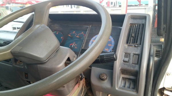 ขายรถเฮี๊ยบขนาด 3.6 ตัน 4 ท่อน(ทาดาโน่) ยี่ห้อ ฮีโน่ เครือง 195 แรงพร้อมใช้ ขายรถเฮี๊ยบขนาด 3.6 ตัน 4 ท่อน(ทาดาโน่) ยี่ห้อ ฮีโน่ เครือง 195 แรงพร้อมใช้