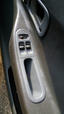 รถ 3 ประตู เครื่องหัวฉีด ติดแก็ส ราคา 69,000