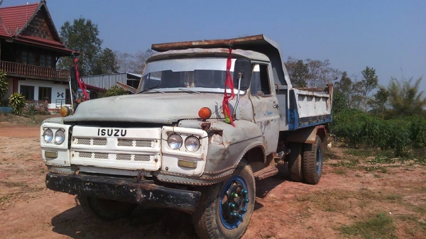 ขาย 6 ล้อ ดั้ม