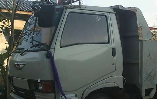 6ล้อดั้มดิน5คิว HINO KM WO4D-117แรง ช่วงล่างใหญ่ พ.พาวเวอร์ แอร์เย็น ยางใหม่6เส้น เล่มทะเบียนครบ **ขาย HINO KM777 117แรง 6ล้อดั้มดิน5คิว สภาพดี ช่วงล่างใหญ่ พร้อมลุยงาน HINO KM777 WO4D-117HP 4สูบ เครื่องเดิม เกียร์ เดิม ครับ เครื่องด