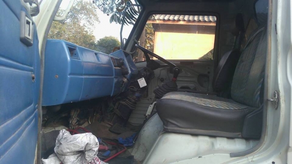 6ล้อดั้มดิน5คิว HINO KM WO4D-117แรง ช่วงล่างใหญ่ พ.พาวเวอร์ แอร์เย็น ยางใหม่6เส้น เล่มทะเบียนครบ **ขาย HINO KM777 117แรง 6ล้อดั้มดิน5คิว สภาพดี ช่วงล่างใหญ่ พร้อมลุยงาน HINO KM777 WO4D-117HP 4สูบ เครื่องเดิม เกียร์ เดิม ครับ เครื่องด