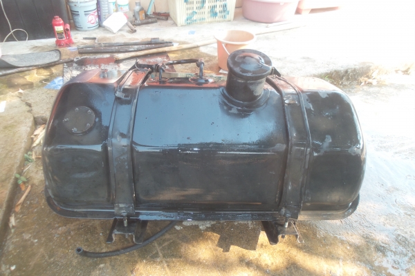 ถังน้ำมันสภาพใหม่พร้อมอุปกรณ์ครบใส่ได้เลยทุกรุ่น