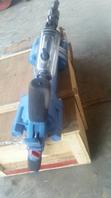 ขาย หัวเจาะลม แย็กลม ของใหม่ นำเข้า ขนาด 38 กก ราคาถูกครับ