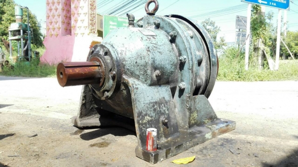 Sell> ขายหัวเกียร์ทด ขนาดใหญ่ ถึกและทน ของนอกครับ CYCLO DRIVE ประเทศญี่ปุ่นครับ ชนมอเตอร์ 50 -100 HP. ทด 1:29