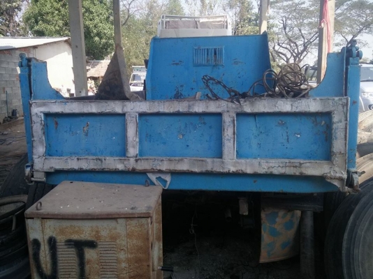 -ขาย หกล้อดั๊ม 6 คิว รถใช้งานได้ ทะเบียนพร้อมโอน.