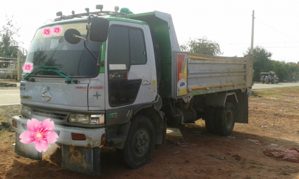 ขายรถบรรทุก 6 ล้อดัมพ์ HINO FC4J 145 แรงม้าปี 2540 ราคา 580000