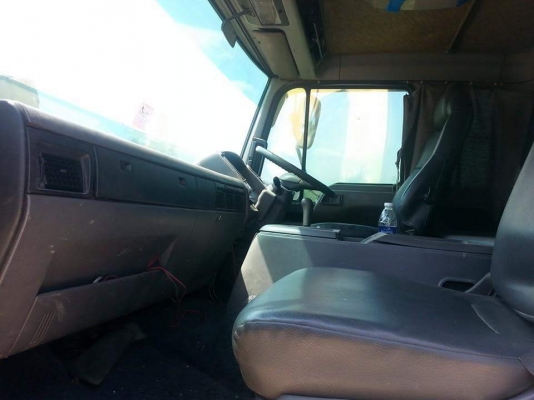 ขายรถ10ล้อ ดั้ม2เพลา เครื่อง210แรง ภายในสวย เอกสารพร้อมโอน สนใจโทร 090-8588220คุณนะ 093-3258446คุณบิว หรือเข้าดูสินค้าอื่นๆได้ที่ www.truck.in.th/498 หรือเพจFacebook ณรงค์ ซื้อขายรถมือสอง (เว็บไซต์ส่วนตัว) หรือFacebook คุณนะ รถบรรทุก