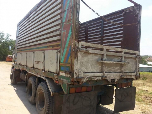 ขายรถ10ล้อ ดั้ม2เพลา เครื่อง210แรง ภายในสวย เอกสารพร้อมโอน สนใจโทร 090-8588220คุณนะ 093-3258446คุณบิว หรือเข้าดูสินค้าอื่นๆได้ที่ www.truck.in.th/498 หรือเพจFacebook ณรงค์ ซื้อขายรถมือสอง (เว็บไซต์ส่วนตัว) หรือFacebook คุณนะ รถบรรทุก