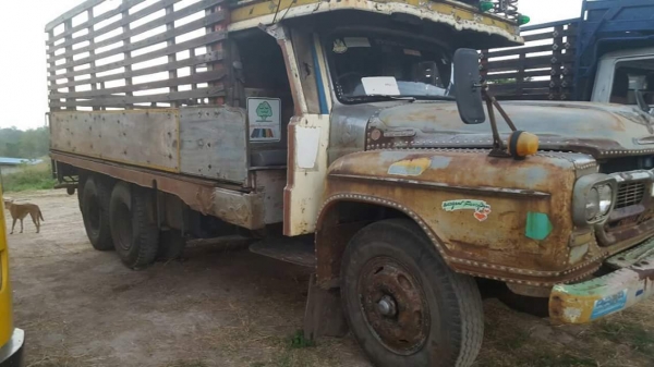 ขายรถ10ล้อ หัวยาวเครื่อง165แรง พร้อมใช้งาน เอกสารพร้อมโอน สนใจโทร 090-8588220คุณนะ 093-3258446คุณบิว หรือเข้าดูสินค้าอื่นๆได้ที่ www.truck.in.th/498 หรือเพจFacebook ณรงค์ ซื้อขายรถมือสอง (เว็บไซต์ส่วนตัว) หรือFacebook คุณนะ รถบรรทุก