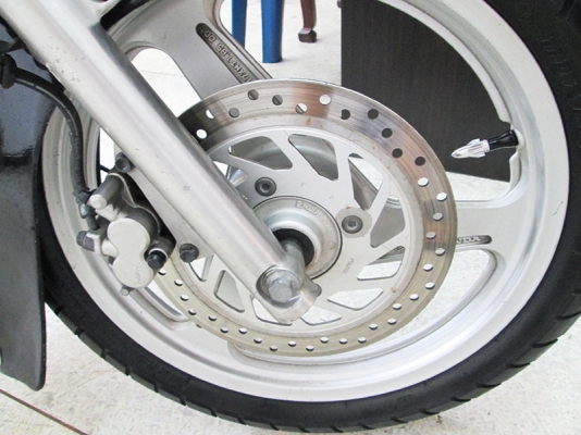 ขาย Honda Phantom 200 ปี 50 กุญแจบน พร้อมชุดแต่งรอบคัน สภาพสวย มีเล่มพร้อมโอน สีดำ ราคา 47900 บาท