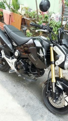 ขาย Honda MSX ปี 57 ล้อแม็กแท้สีดำจากโรงงาน ไมล์ วิ่ง 15000 ทะเบียนสวย ภาษีไม่ขาดต่อ เครื่องเดิมๆปกติ ระบบไฟใช้ได้ทุกอย่าง สต็าร์ทมือเงียบๆ ชุดโอน ใบมอบอำนาจ สำเนาบัตรไม่ขาดต่อ รถพร้อมใช้ เติมน้ำมันขี่ได้เลย ราคา 41500 บาท มาดูรถได้ที่ ดอนเมือง กรุงเทพ ติ