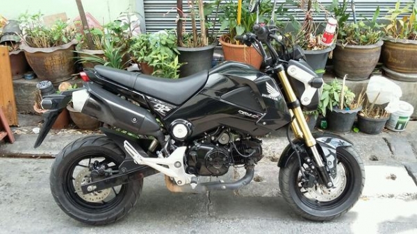 ขาย Honda MSX ปี 57 ล้อแม็กแท้สีดำจากโรงงาน ไมล์ วิ่ง 15000 ทะเบียนสวย ภาษีไม่ขาดต่อ เครื่องเดิมๆปกติ ระบบไฟใช้ได้ทุกอย่าง สต็าร์ทมือเงียบๆ ชุดโอน ใบมอบอำนาจ สำเนาบัตรไม่ขาดต่อ รถพร้อมใช้ เติมน้ำมันขี่ได้เลย ราคา 41500 บาท มาดูรถได้ที่ ดอนเมือง กรุงเทพ ติ