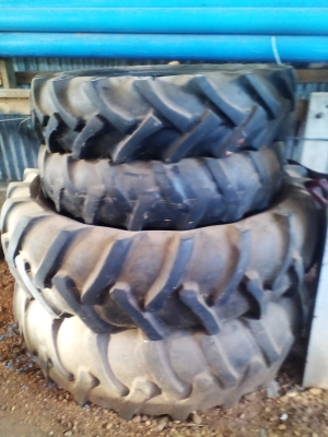 ขายยางรถไถฟอร์ด(New Holland