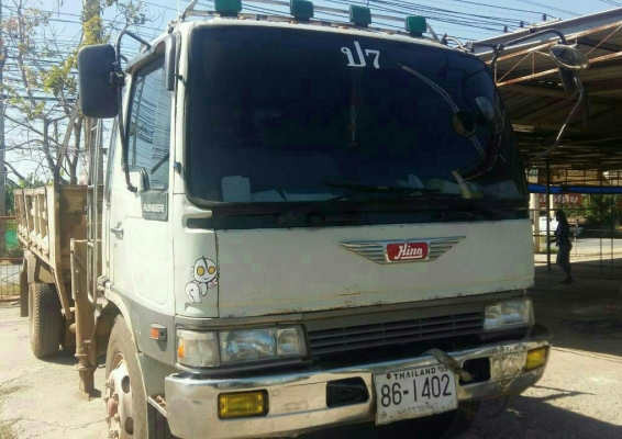 หกล้อ ฮีโน่ FG195 เครน 4ตัน ช่วงยาว5.50ม สภาพพร้อมใช้งาน เล่มทะเบียนพร้อมโอน