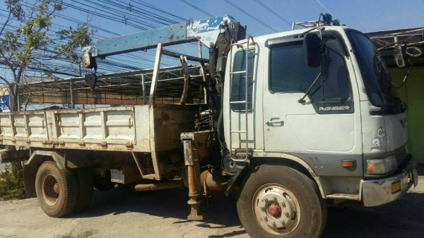 หกล้อ ฮีโน่ FG195 เครน 4ตัน ช่วงยาว5.50ม สภาพพร้อมใช้งาน เล่มทะเบียนพร้อมโอน