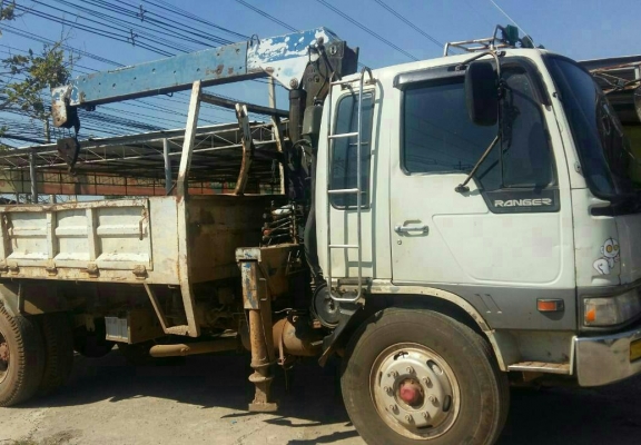 หกล้อ ฮีโน่ FG195 เครน 4ตัน ช่วงยาว5.50ม สภาพพร้อมใช้งาน เล่มทะเบียนพร้อมโอน