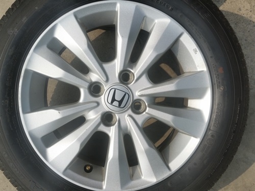 ขายล้อHONDA CITY15 ยางป้ายแดงปี 4915  4 ล้อ