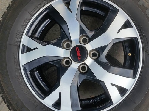 ขายล้อTOYOTA VIGO TRD 16 ยาง ปี 14   4 ล้อ