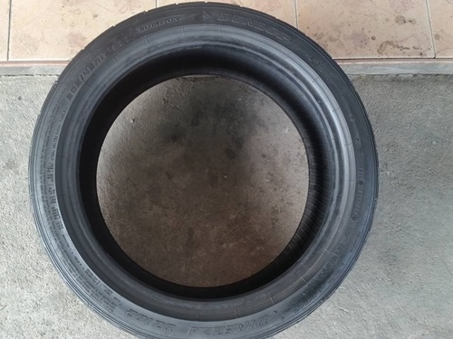 ขายยาง205/45/17 ปี 1014 DUNLOP DZ102  2 เส้น