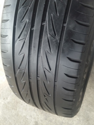 ขายยาง215/50/17 ปี 13 BRIDGESTONE MY02 2 เส้น ขายยาง215/50/17 ปี 13 BRIDGESTONE MY02 2 เส้น