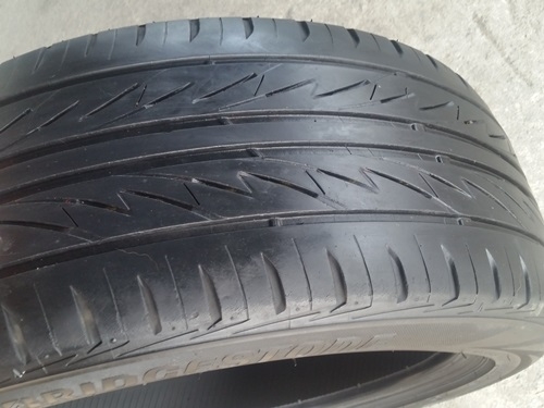 ขายยาง215/50/17 ปี 13 BRIDGESTONE MY02 2 เส้น ขายยาง215/50/17 ปี 13 BRIDGESTONE MY02 2 เส้น
