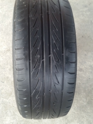 ขายยาง215/50/17 ปี 13 BRIDGESTONE MY02  2 เส้น