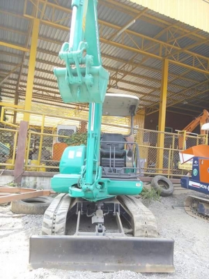 ขายรถขุด ยี่ห้อ : KOMATSU  PC25-1 รุ่น : 7 รถเก่านอกแท้นำเข้าจากญี่ปุ่น  มีเอกสารใบอินวอย  รถไม่เคยใช้งานในไทย แทรกยาง  สนใจติดต่อ : 099-907-9273 กิ๊ฟ