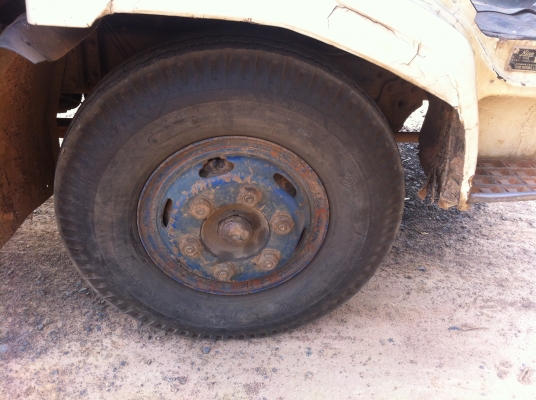 ขายรถ 6ล้อHINO117( ลดราคาลงสุดๆแล้วคับ)