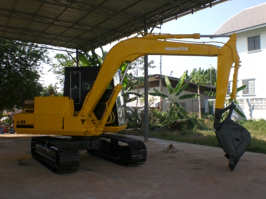 ขาย komutsu pc60-5