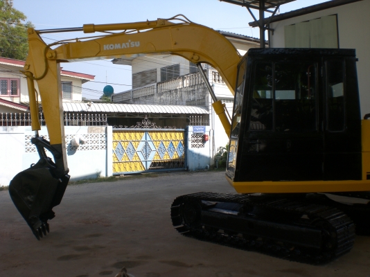 ขาย komutsu pc60-5