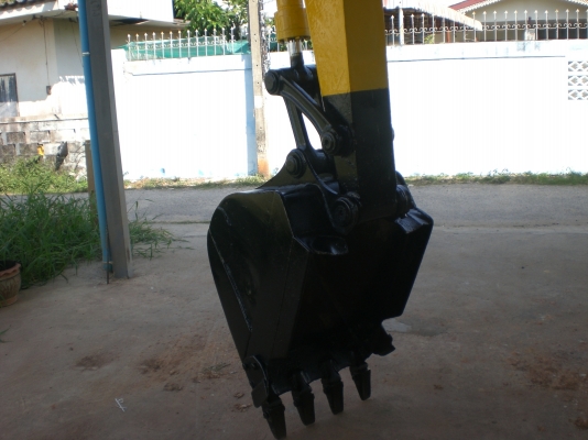 ขาย komutsu pc60-5