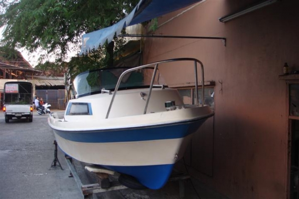 ขายเรือ ตกปลา yamaha  fr17 ไม่มีเครื่อง