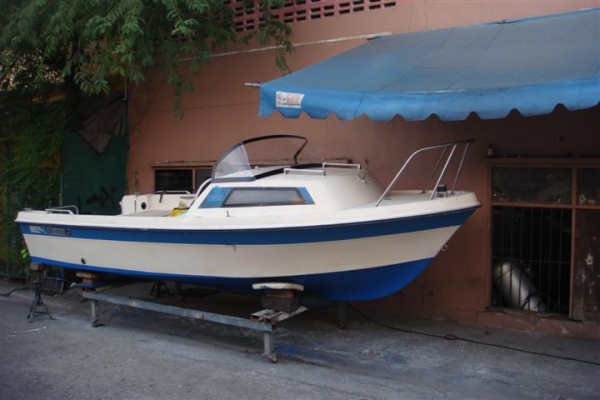 ขายเรือ ตกปลา yamaha  fr17 ไม่มีเครื่อง