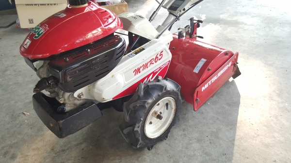 รถพรวนดิน รถพรวนดิน