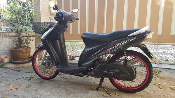 ขออนุญาติขาย SUZUKI STEP 125 CC แต่งซิ่งจัดเต็ม ฟรีค่าโอน