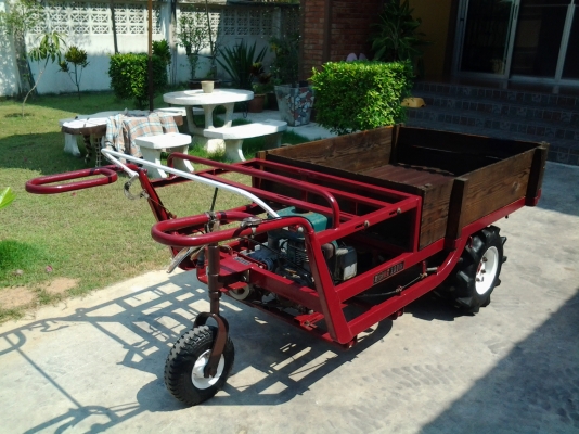 ขายรถบรรทุกล้อยาง เก่าญี่ปุ่น ราคาถูก