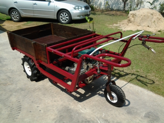 ขายรถบรรทุกล้อยาง เก่าญี่ปุ่น ราคาถูก