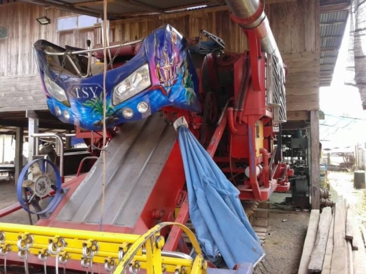 ขายรถเกี่ยวข้าว ไทยเส็งยนต์ พญามด เครื่อง JO8C turbo-240 แรง ตูนวด 6.5