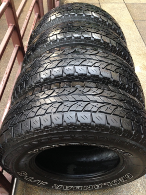 ยาง All Yokohama 235 75 15 ปลายปี13 ดอกเยอะ พร้อมใช้งาน ราคาไม่แพง