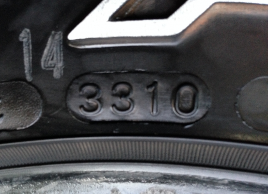 ยาง All Maxxis 30 9.5 R15 ดอกดีพร้อมใช้งาน ราคาไม่แพง