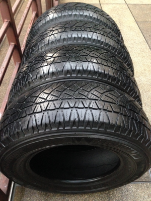 ยาง Michelin Latitude cross 225 70 15 ปี12 ดอกเต็ม พร้อมใช้งาน ราคาไม่แพง