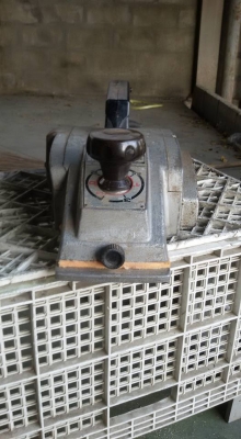 ลดราคาขาย กบไฟฟ้า Makita 1804N  เหลือ 4000