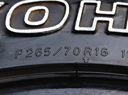 ยาง All Yokohama 265 70 16 ดอกสวย พร้อมใช้งาน ราคาไม่แพง