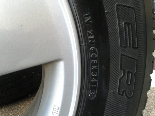 ขาย MAX พร้อมยาง NISSAN NAVARA ขอบ16 สภาพดี 6800