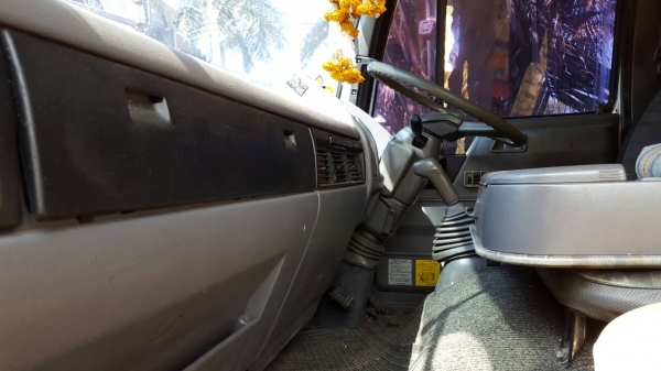 ขายFl 176หัวไฮเทครถสภาพดีสวยพร้อมใช้เพลาเดียว เครื่องho7cช่วงล่างไฮเทค