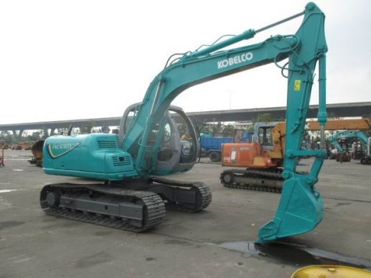 ขายรถขุด KOBELCO SK100-2 ซุปเปอร์ ราคา 850,000 บาท ขายรถขุด KOBELCO SK100-2 ซุปเปอร์ ราคา 850,000 บาท